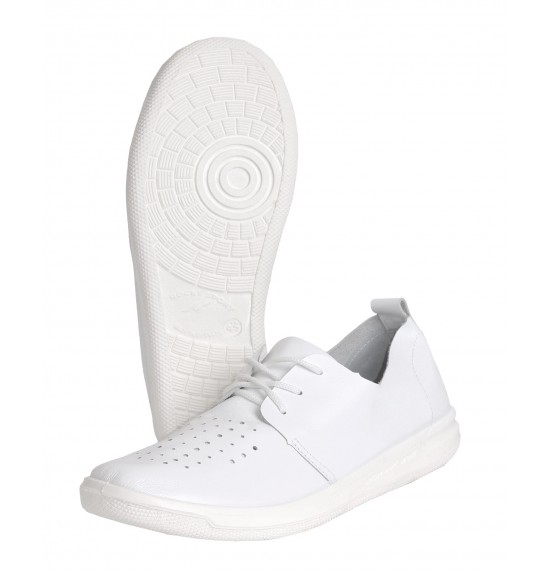 Полуботинки с перфорацией белые, ПУ